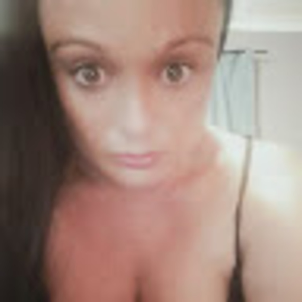 Meet your Posher, Amelia